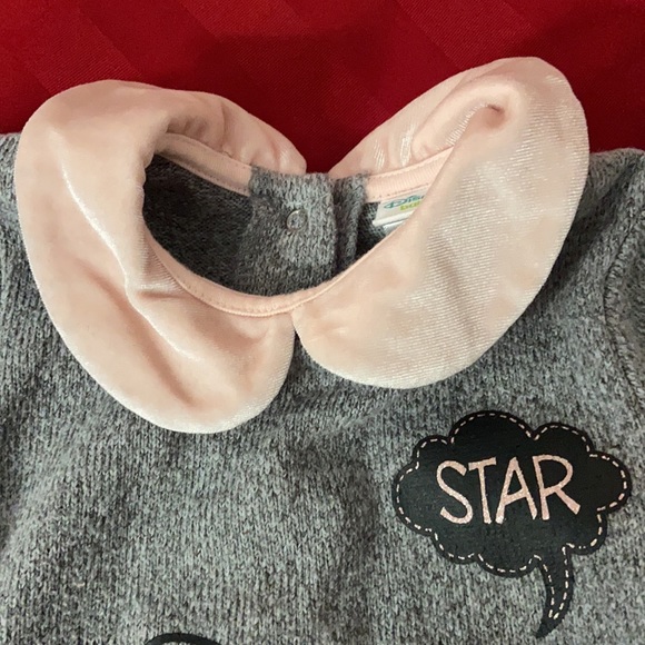 Minnie Sweater 💕 - Picture 2 of 5